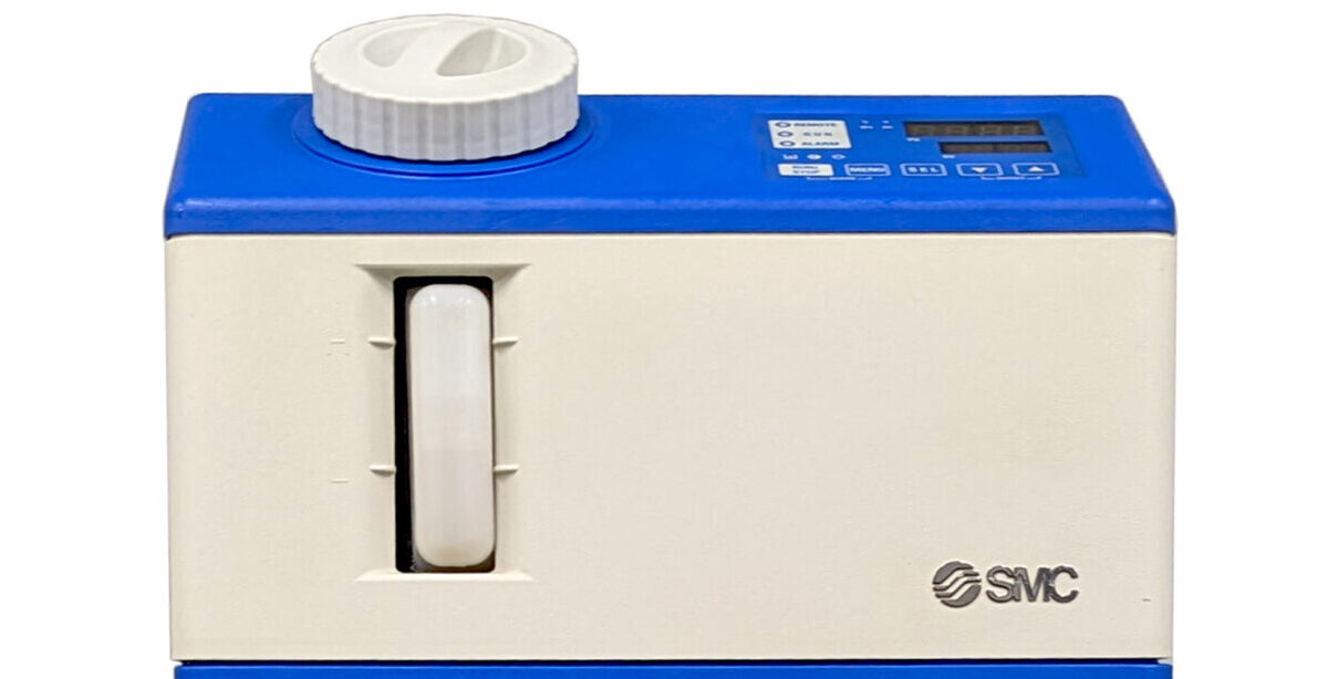 トリプルインバータで賢く冷却！ SMCのサーモチラー「HRSH090A20」の実力とは？